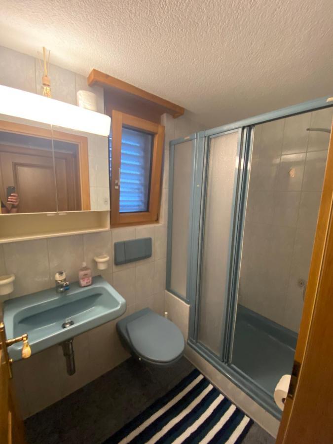 Haus Wiggis Apartment Netstal ภายนอก รูปภาพ