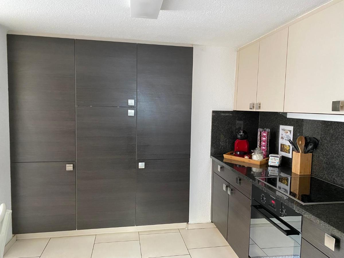 Haus Wiggis Apartment Netstal ภายนอก รูปภาพ
