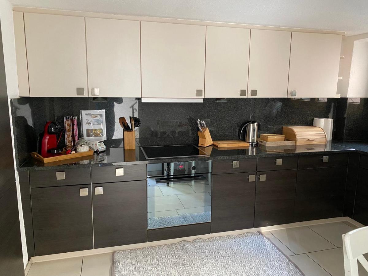 Haus Wiggis Apartment Netstal ภายนอก รูปภาพ